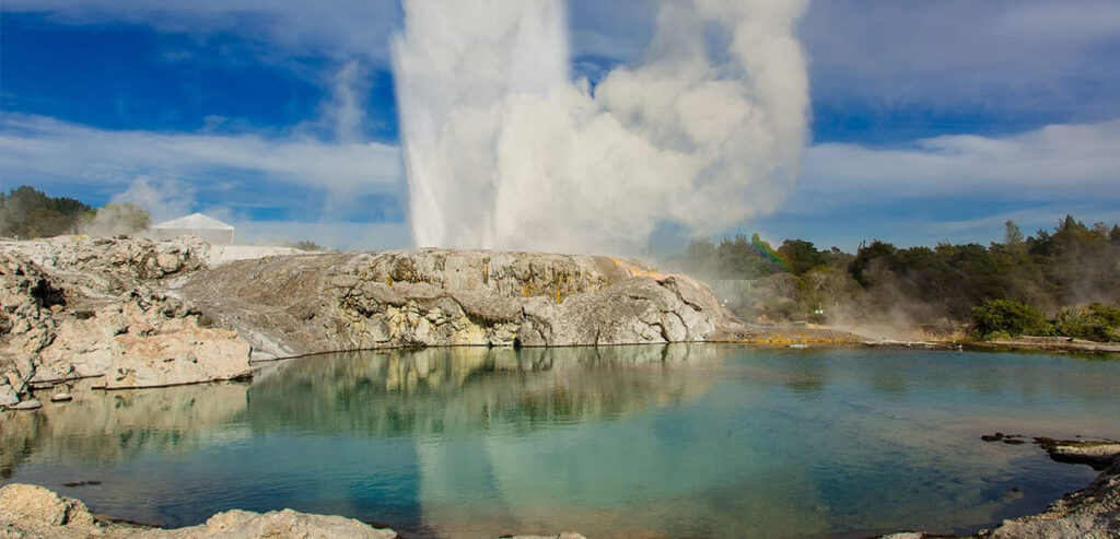 Rotorua Geothermal & Cultural Signature Tour